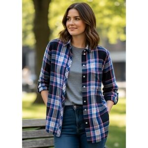 Old Navy Soft Lightweight Plaid Flannel Button Down Shirt